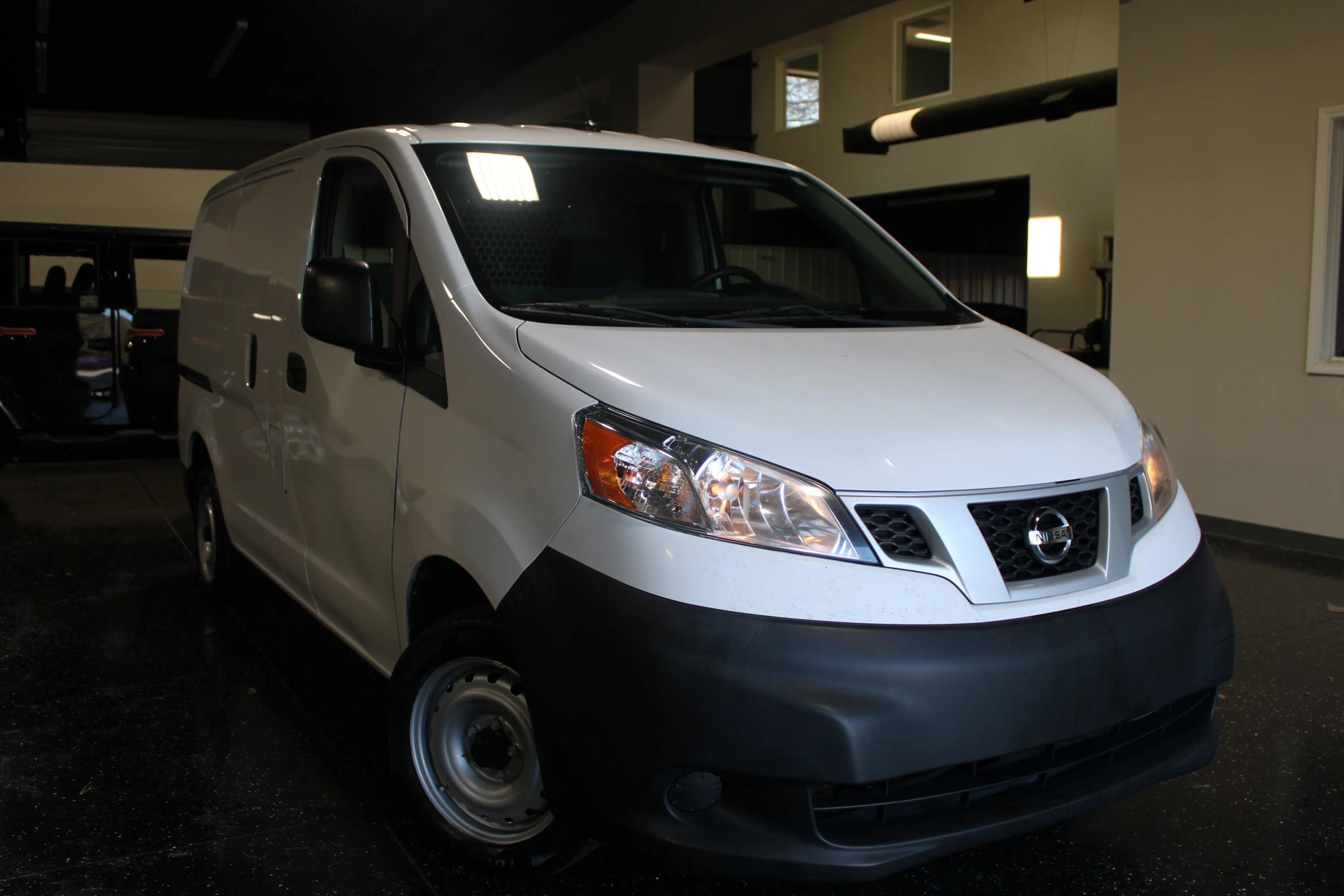 Used 2019 Nissan NV200 S image 30