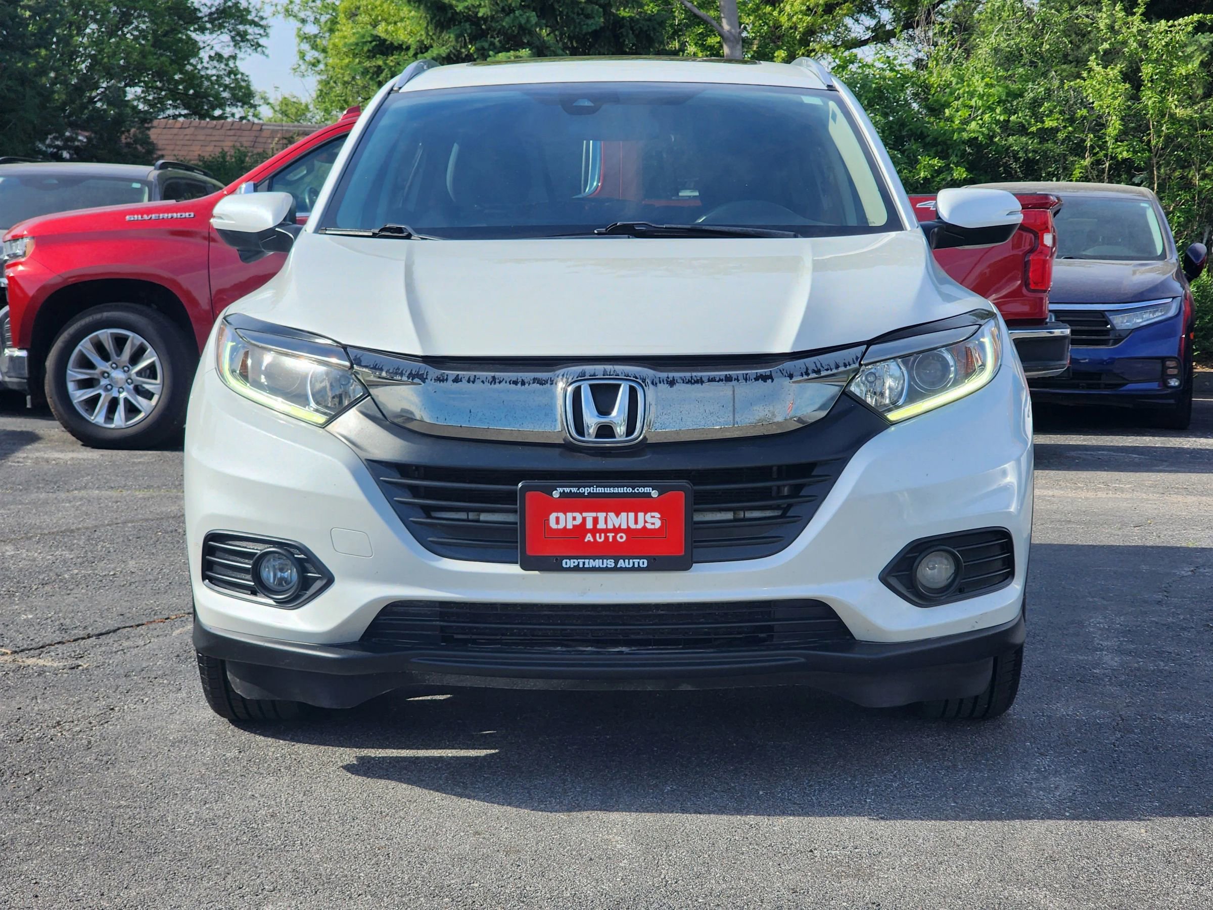 Used 2019 Honda HR-V EX image 2