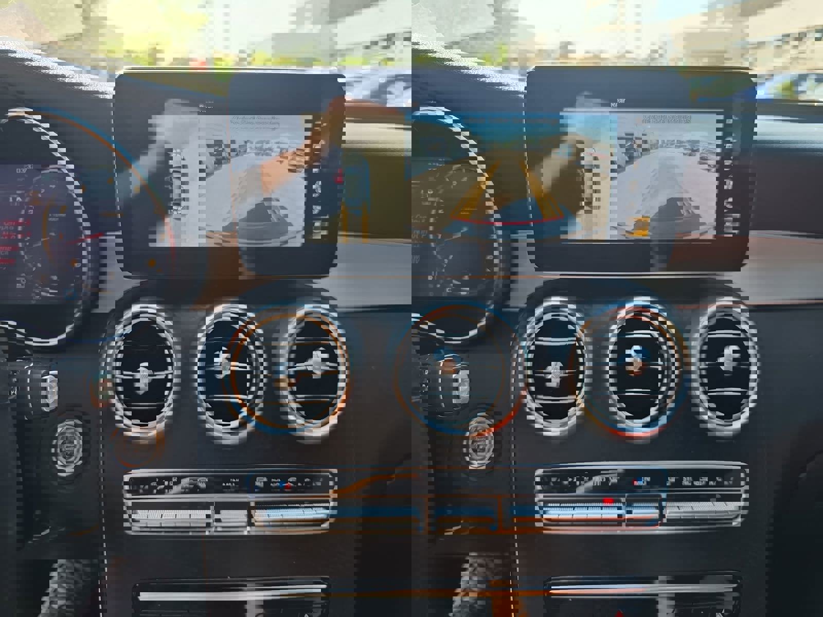 Used 2020 Mercedes-Benz GLC 300 4MATIC Coupe image 26