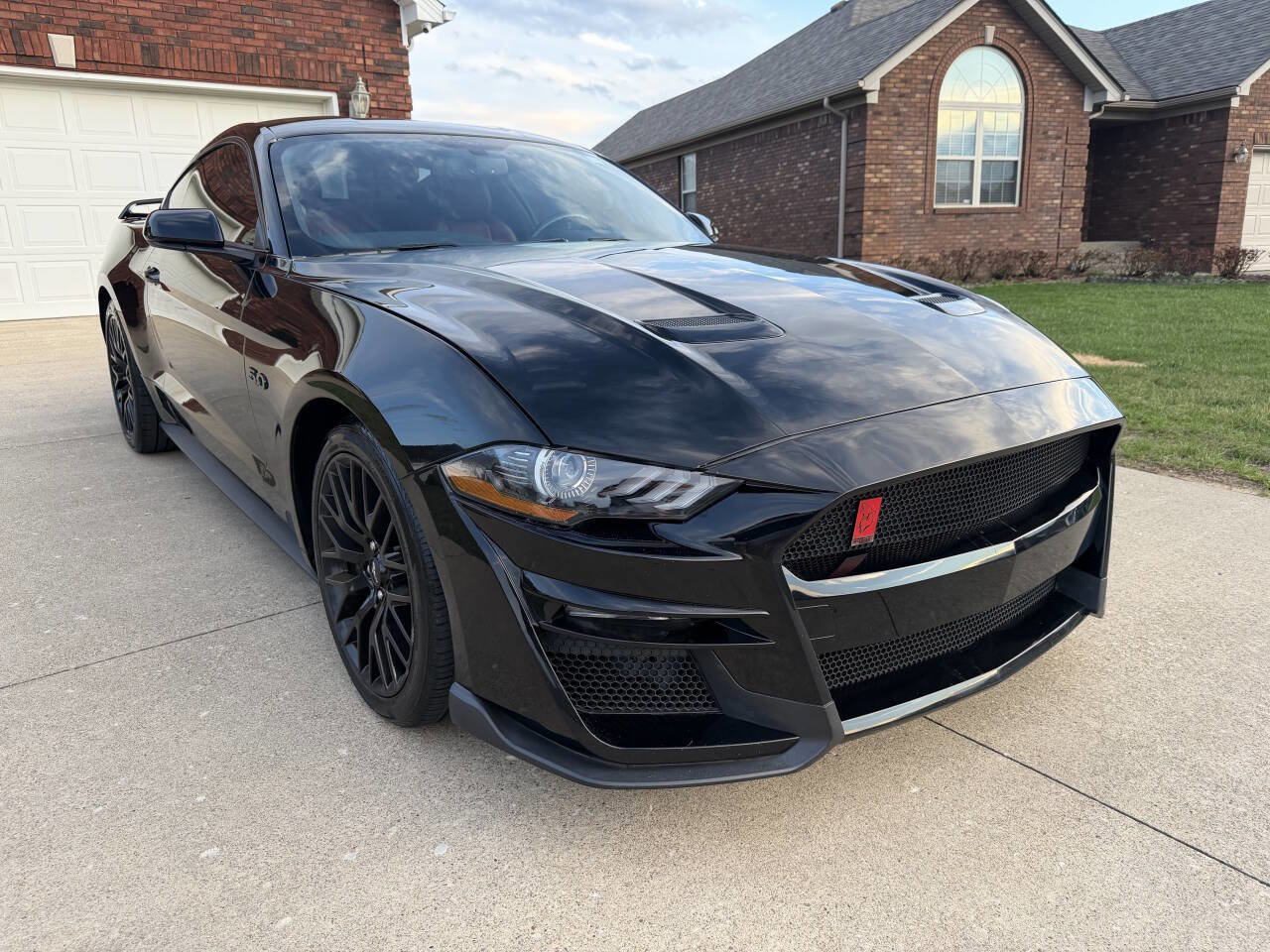 Used 2019 Ford Mustang GT w/ GT Performance Package image 13