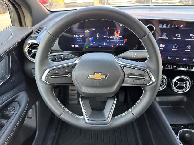 New 2025 Chevrolet Blazer EV LT image 10