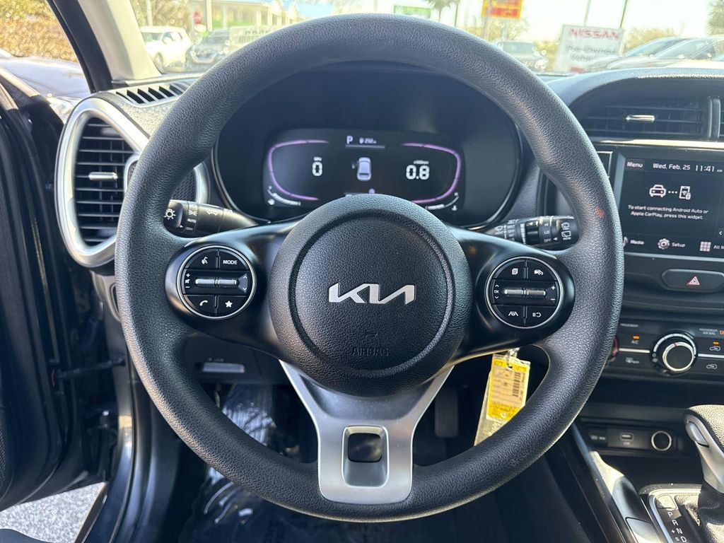 Used 2024 Kia Soul LX w/ Option Group 015 image 25