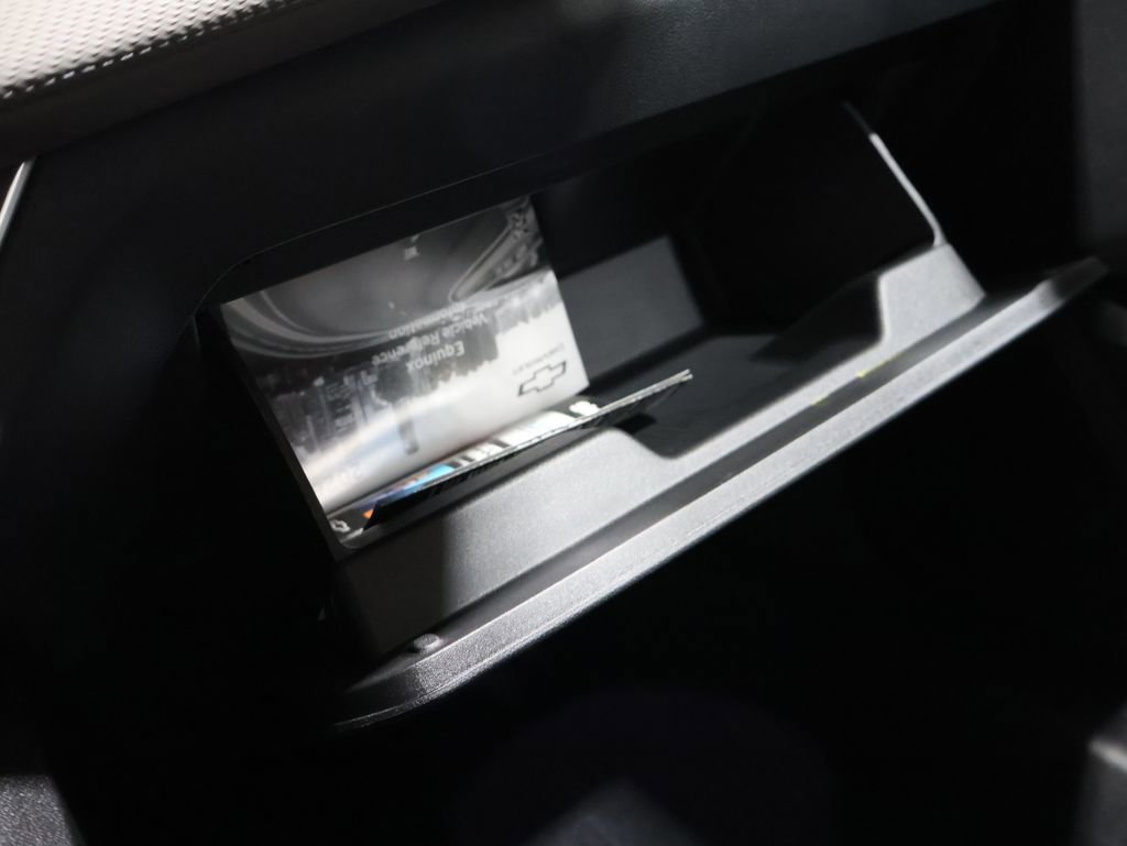 Used 2026 Chevrolet Equinox LT w/ Convenience Package II image 30