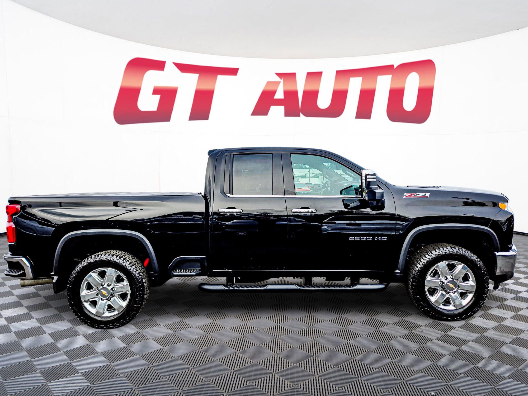 Used 2023 Chevrolet Silverado 2500 LTZ image 8