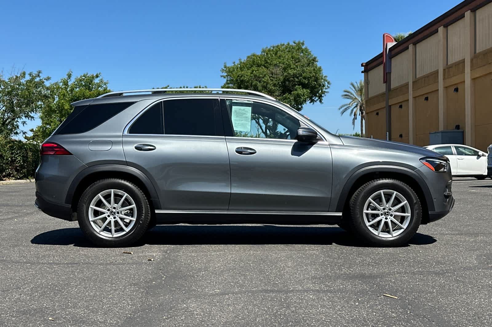 Certified 2026 Mercedes-Benz GLE 350 4MATIC image 2