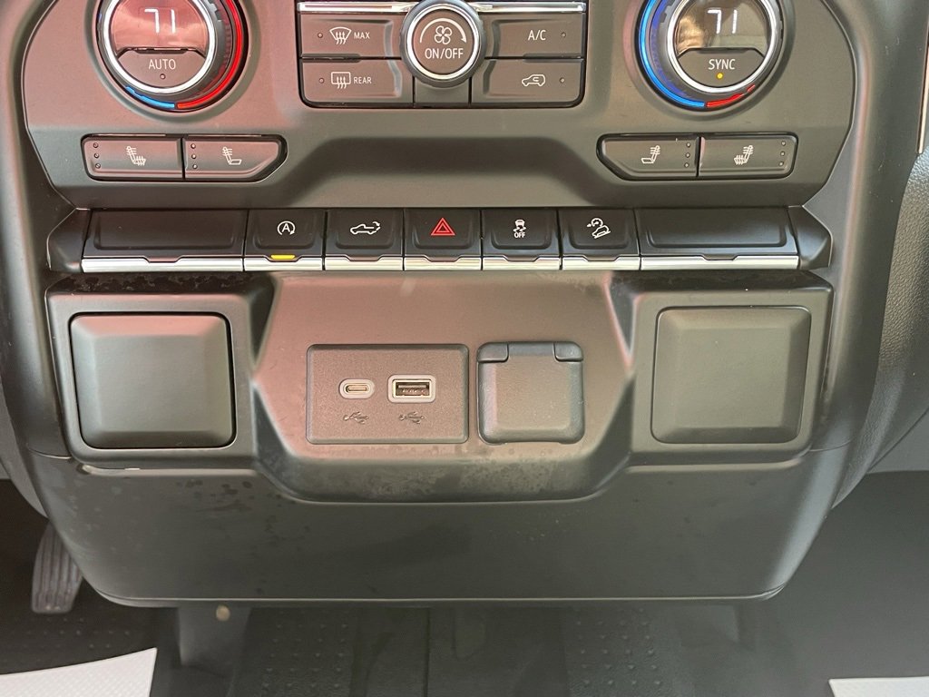 Certified 2020 Chevrolet Silverado 1500 RST image 37