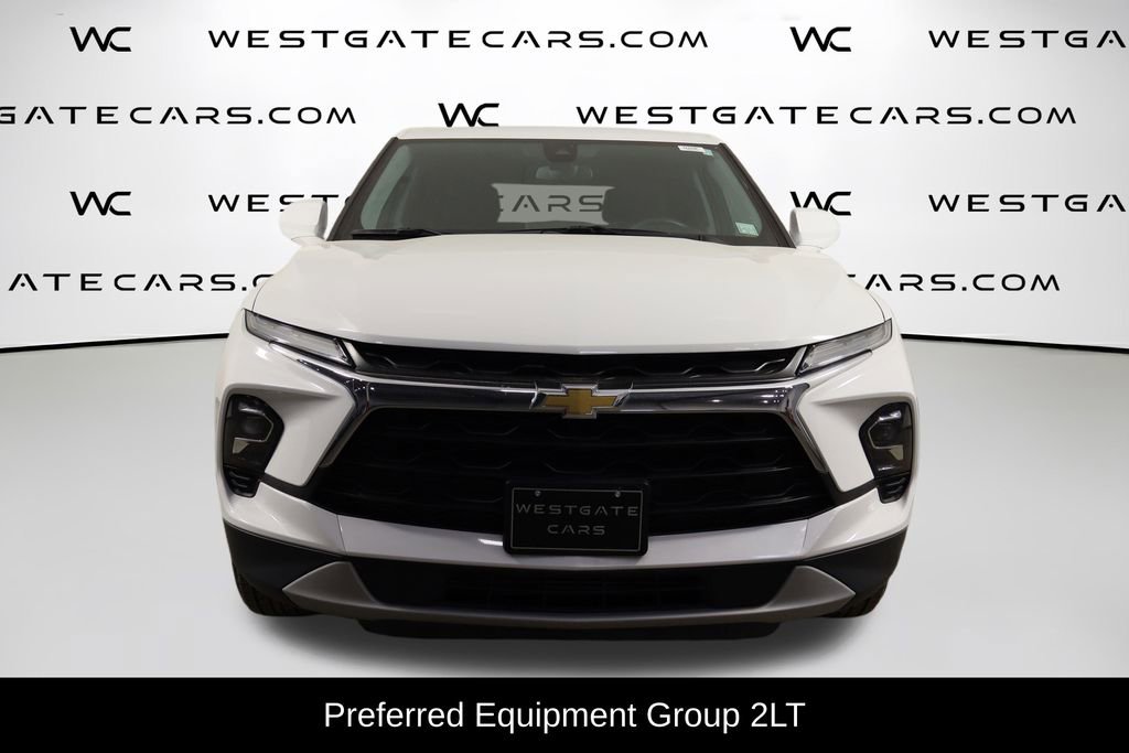 Used 2023 Chevrolet Blazer LT AWD/4WD image 2