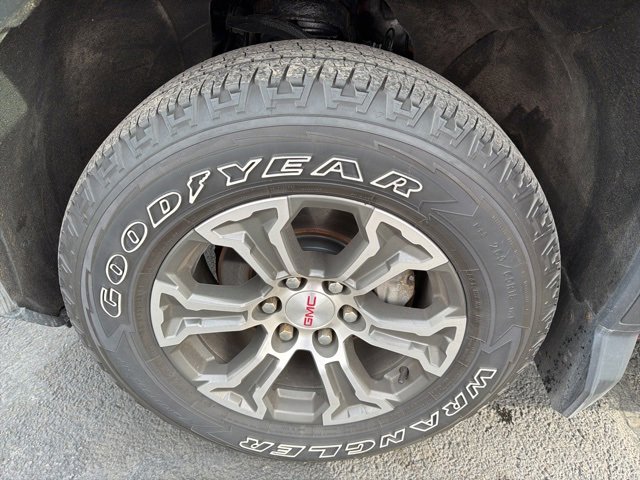 Used 2020 GMC Sierra 1500 SLE w/ SLE Value Package image 30