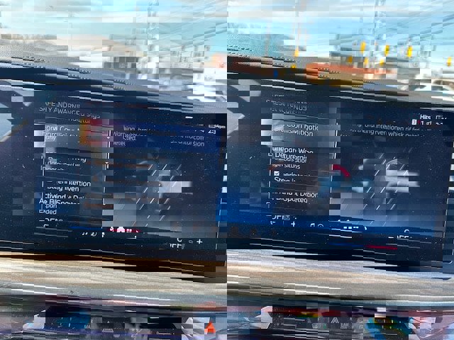 Certified 2024 BMW i7 xDrive60 image 19