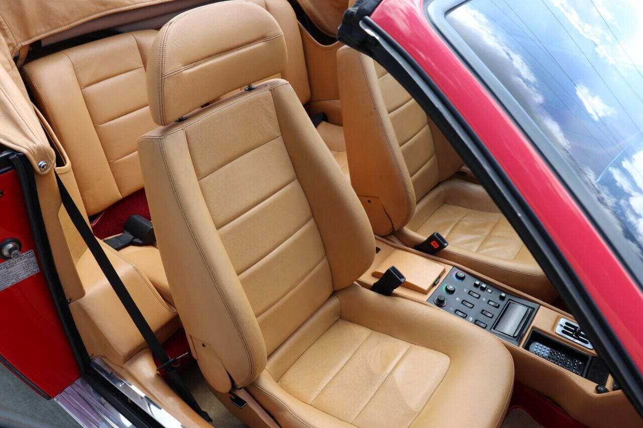 Used 1989 Ferrari Mondial T Cabriolet image 24