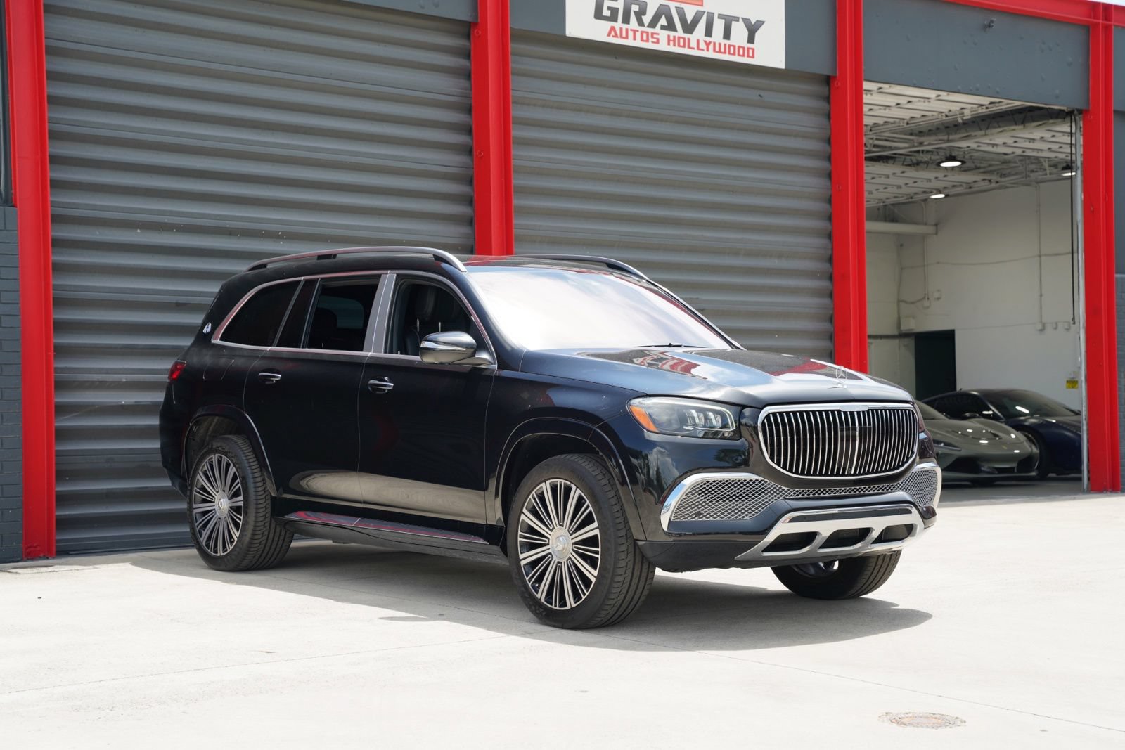 Used 2023 Mercedes-Benz Maybach GLS 600 4MATIC image 3