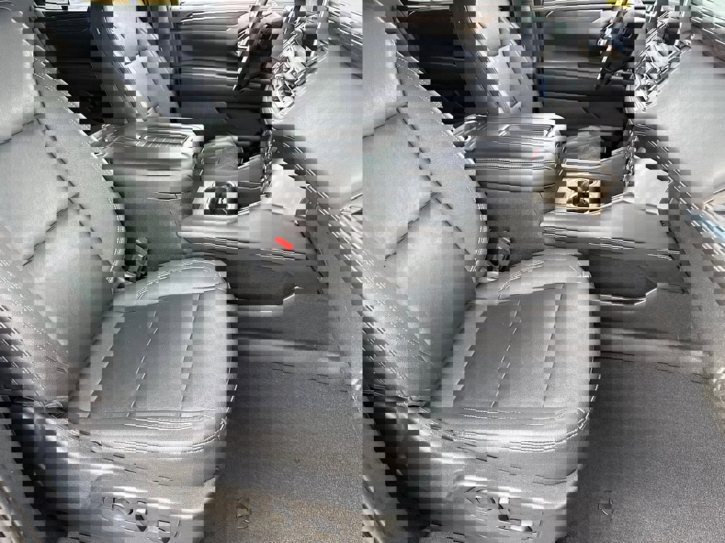 Used 2024 Chevrolet Tahoe LT image 23