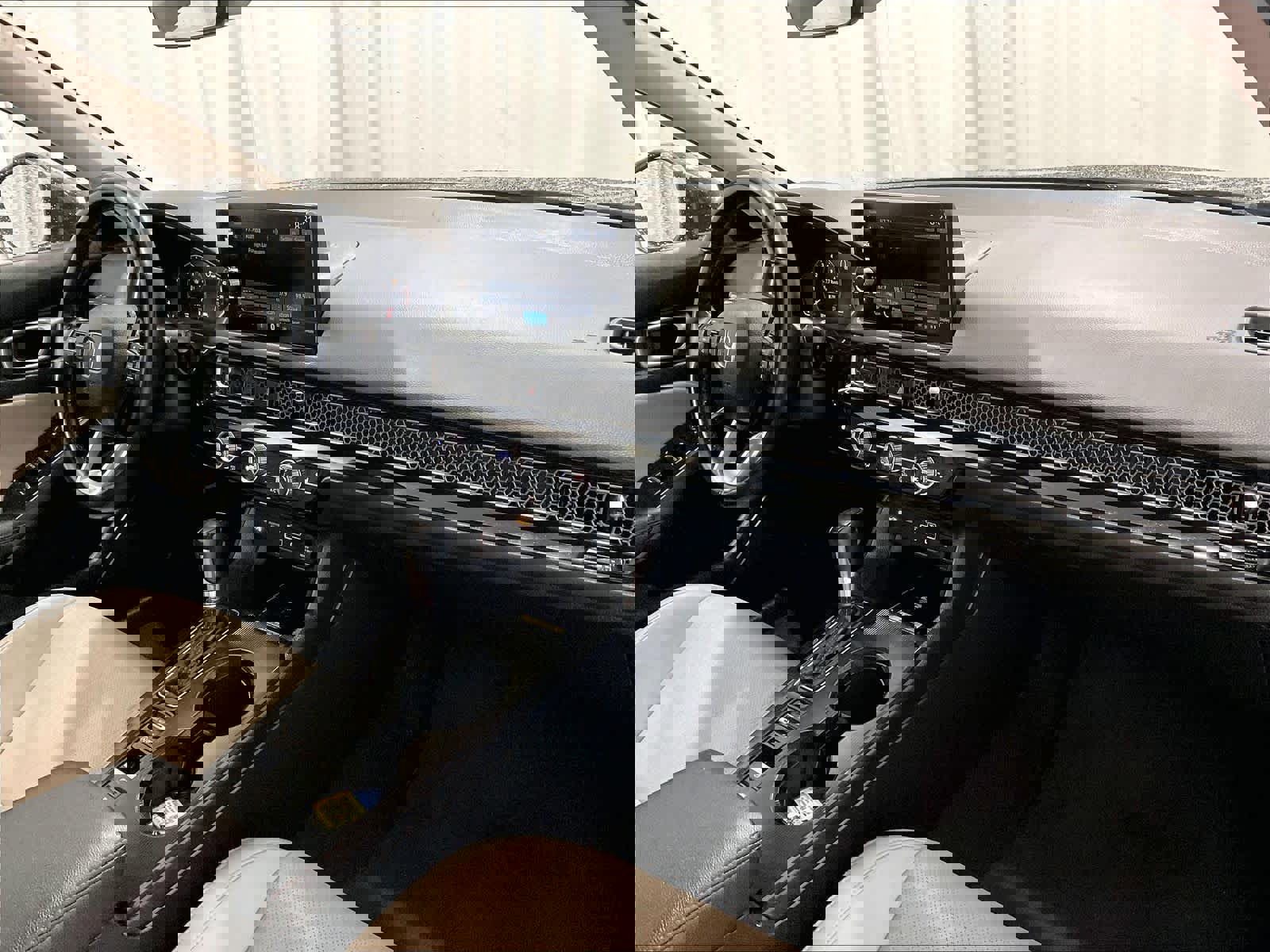 Used 2024 Honda Civic Touring image 14