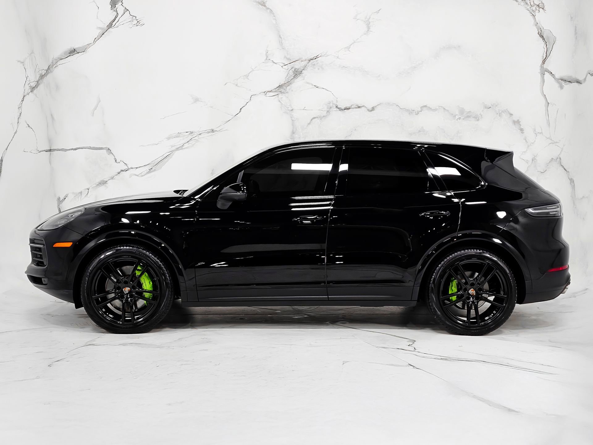 Used 2020 Porsche Cayenne S w/ Premium Package Plus AWD/4WD image 9