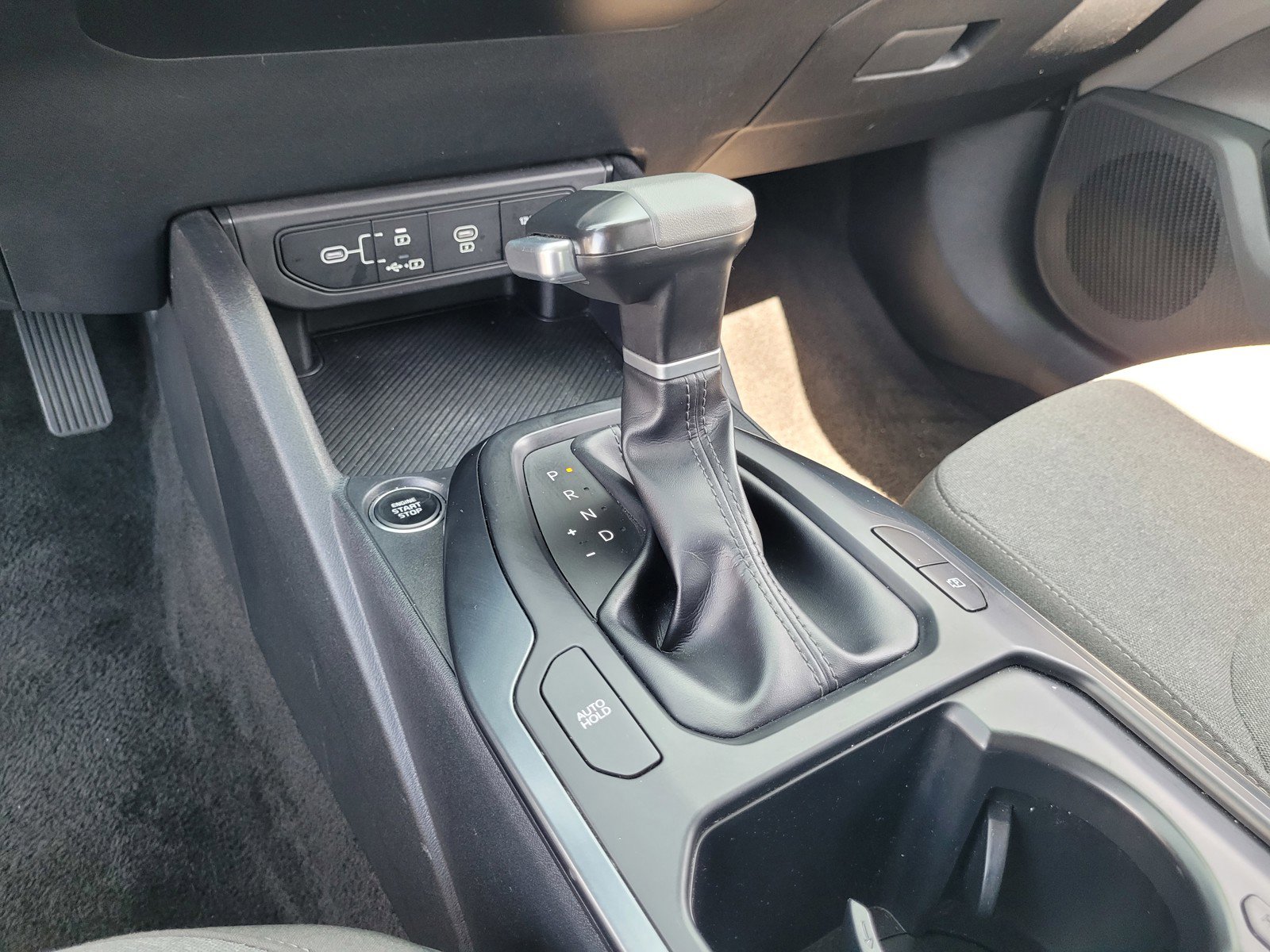 Used 2025 Kia K4 LXS image 20