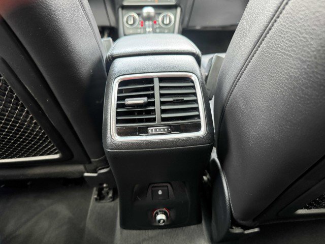 Used 2017 Audi Q3 2.0T Premium image 39