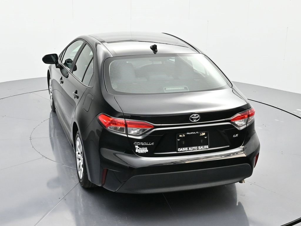 Used 2023 Toyota Corolla LE image 38