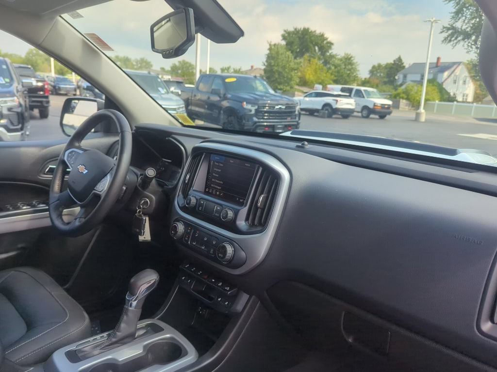 Used 2022 Chevrolet Colorado ZR2 AWD/4WD image 16