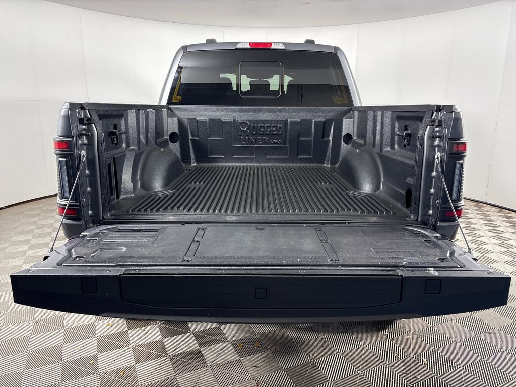 Used 2023 Ford F150 XLT w/ Equipment Group 302A High image 29