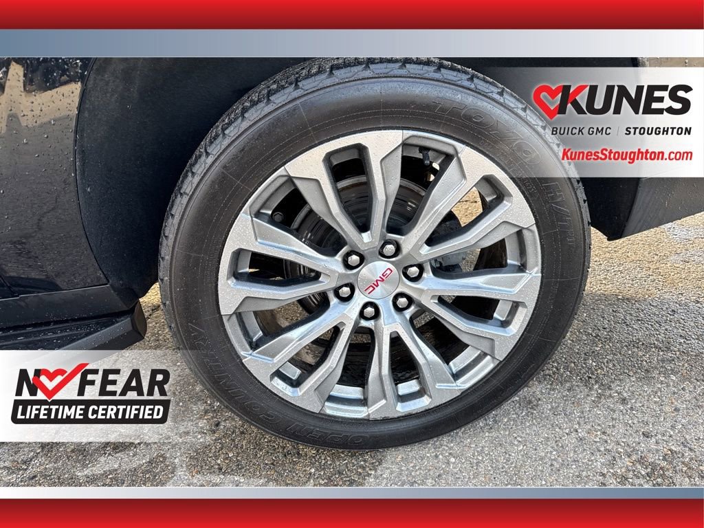 Used 2023 GMC Yukon XL Denali image 18
