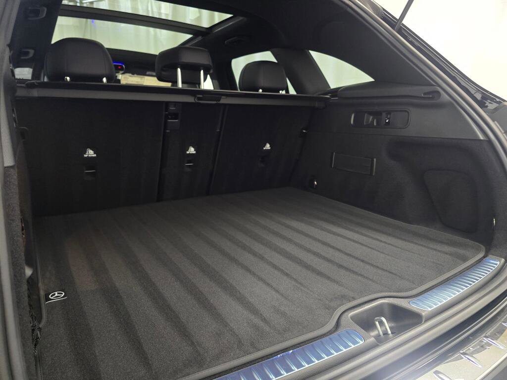 New 2026 Mercedes-Benz GLC 300 4MATIC image 21
