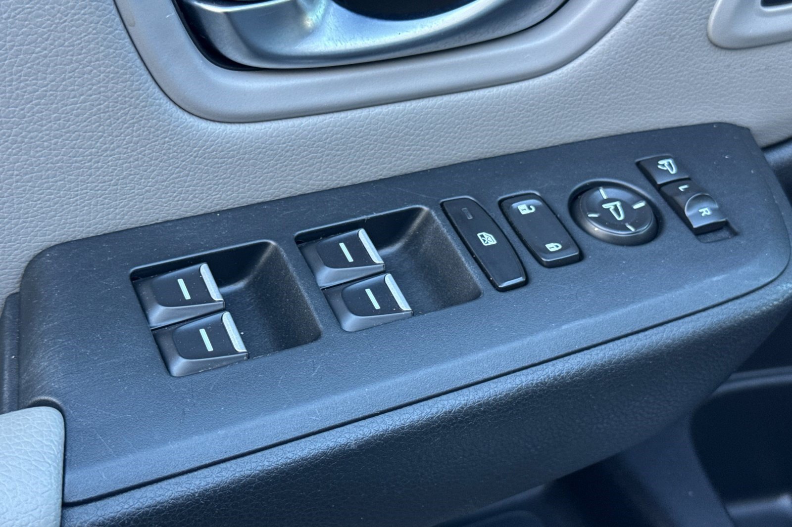 Used 2023 Honda Pilot Elite image 14