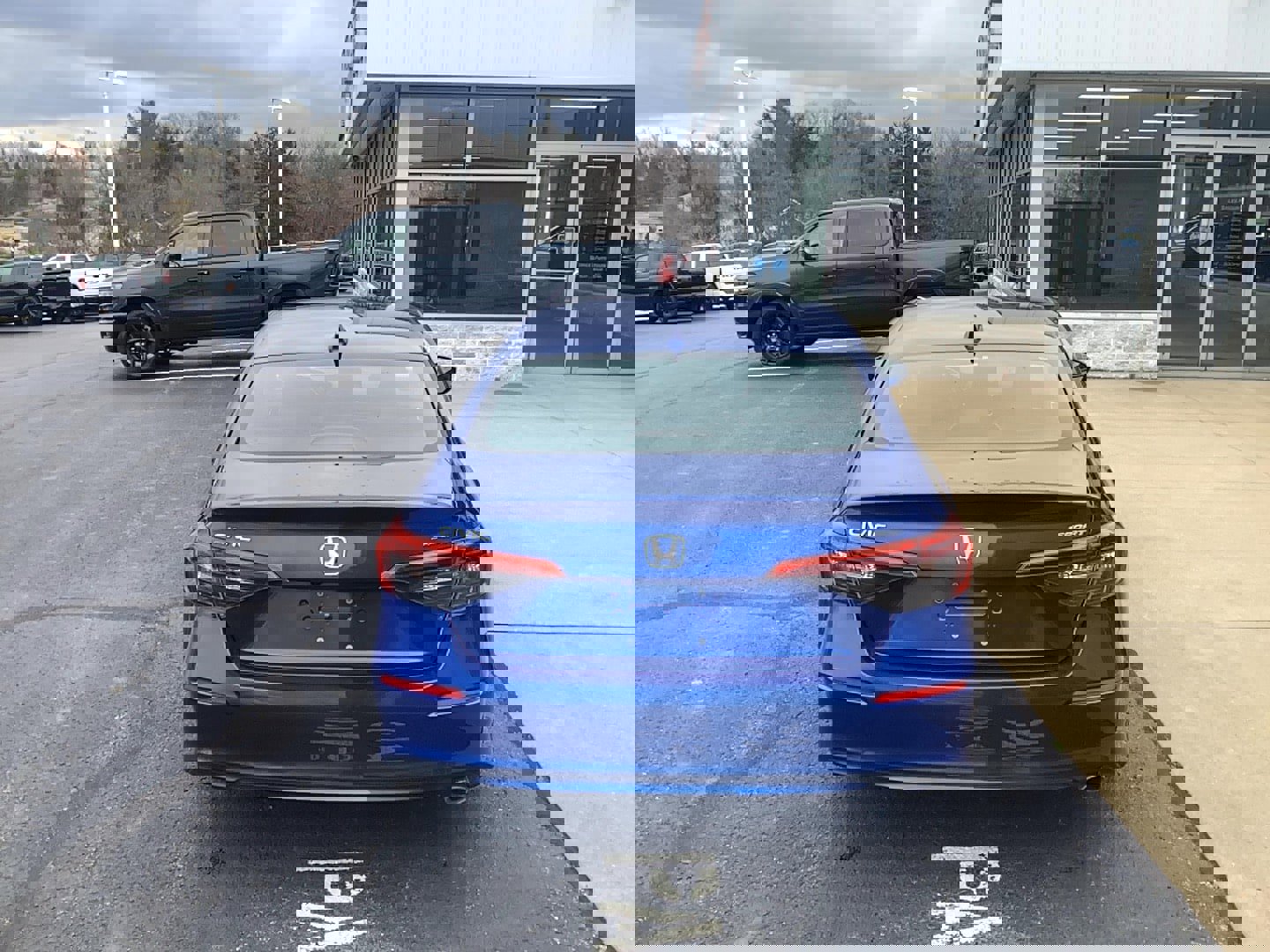 Used 2023 Honda Civic Sport image 6