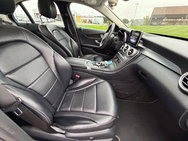 Used 2017 Mercedes-Benz C 300 4MATIC Sedan image 35