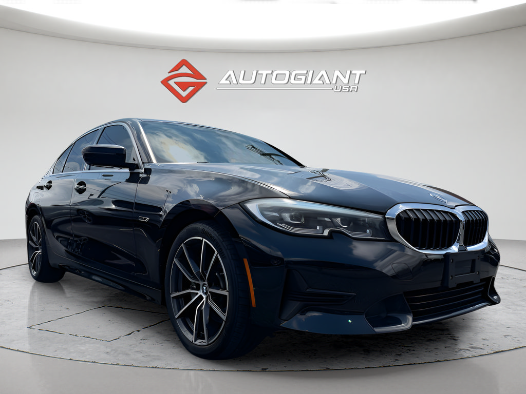 Used 2022 BMW 330e RWD image 11