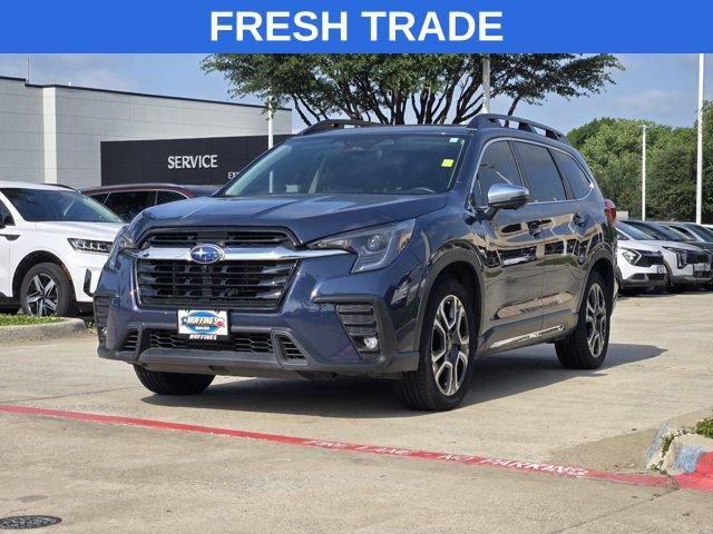 Used 2023 Subaru Ascent Limited w/ Technology Package AWD/4WD image 3