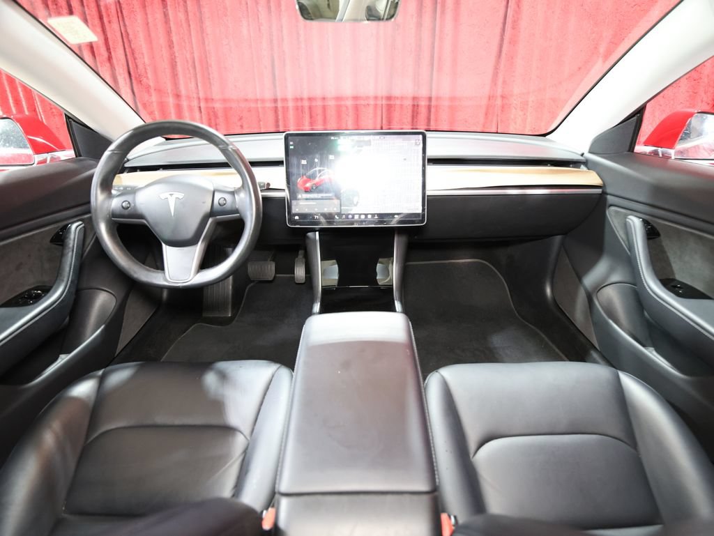 Used 2018 Tesla Model 3 Long Range RWD image 15