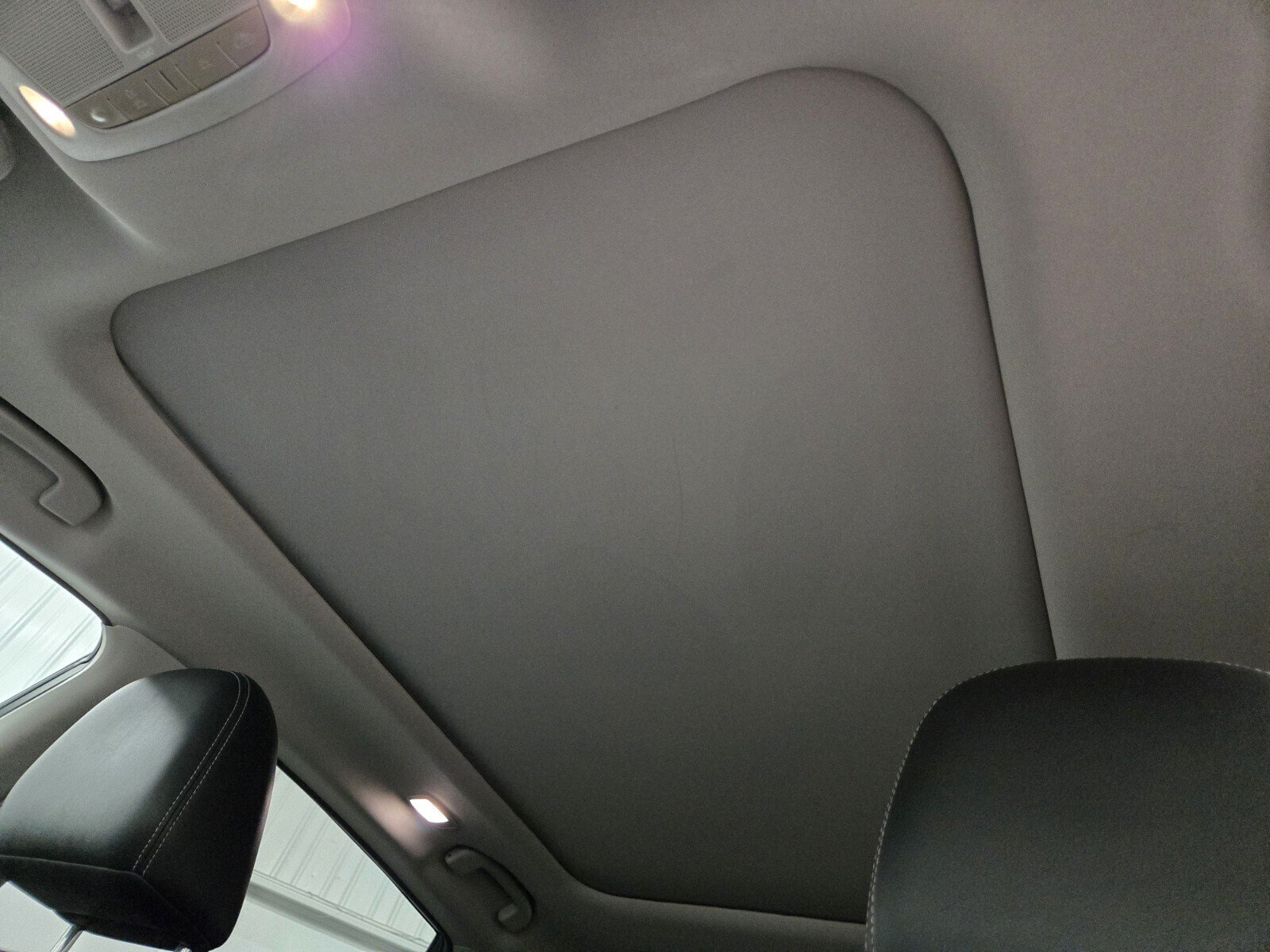 Used 2015 Nissan Murano Platinum w/ Platinum Technology Package FWD image 8