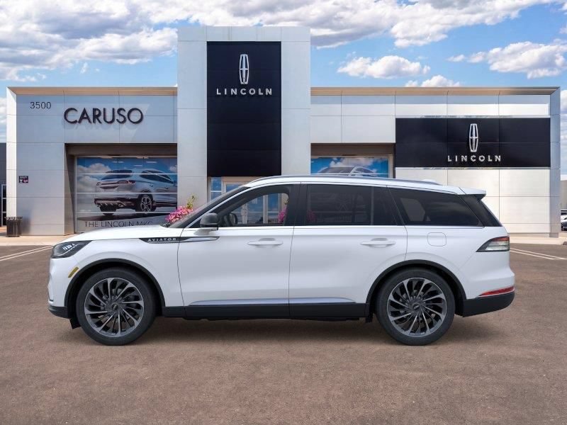 New 2026 Lincoln Aviator Reserve RWD image 3