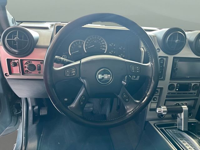 Used 2005 HUMMER H2 w/ Preferred Equipment Group AWD/4WD image 10