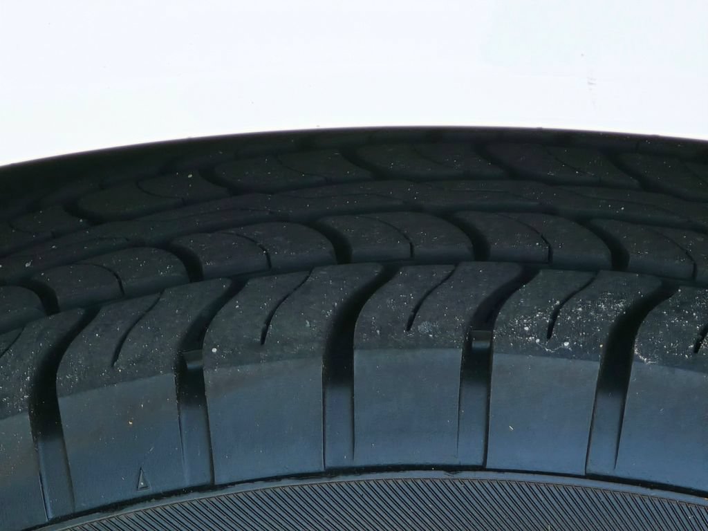 Certified 2019 Buick Enclave Essence AWD/4WD image 28