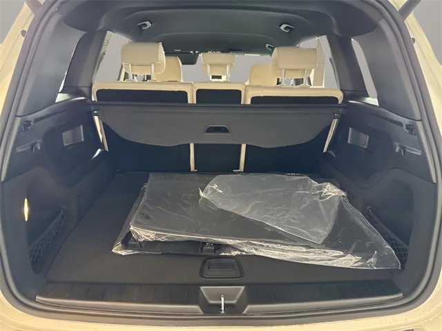 Certified 2025 Mercedes-Benz GLB 250 image 33