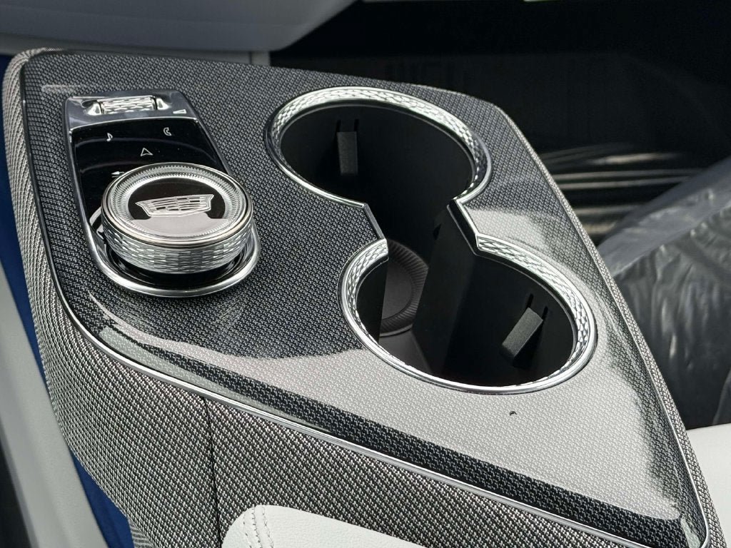 New 2027 Cadillac Optiq Luxury RWD image 6