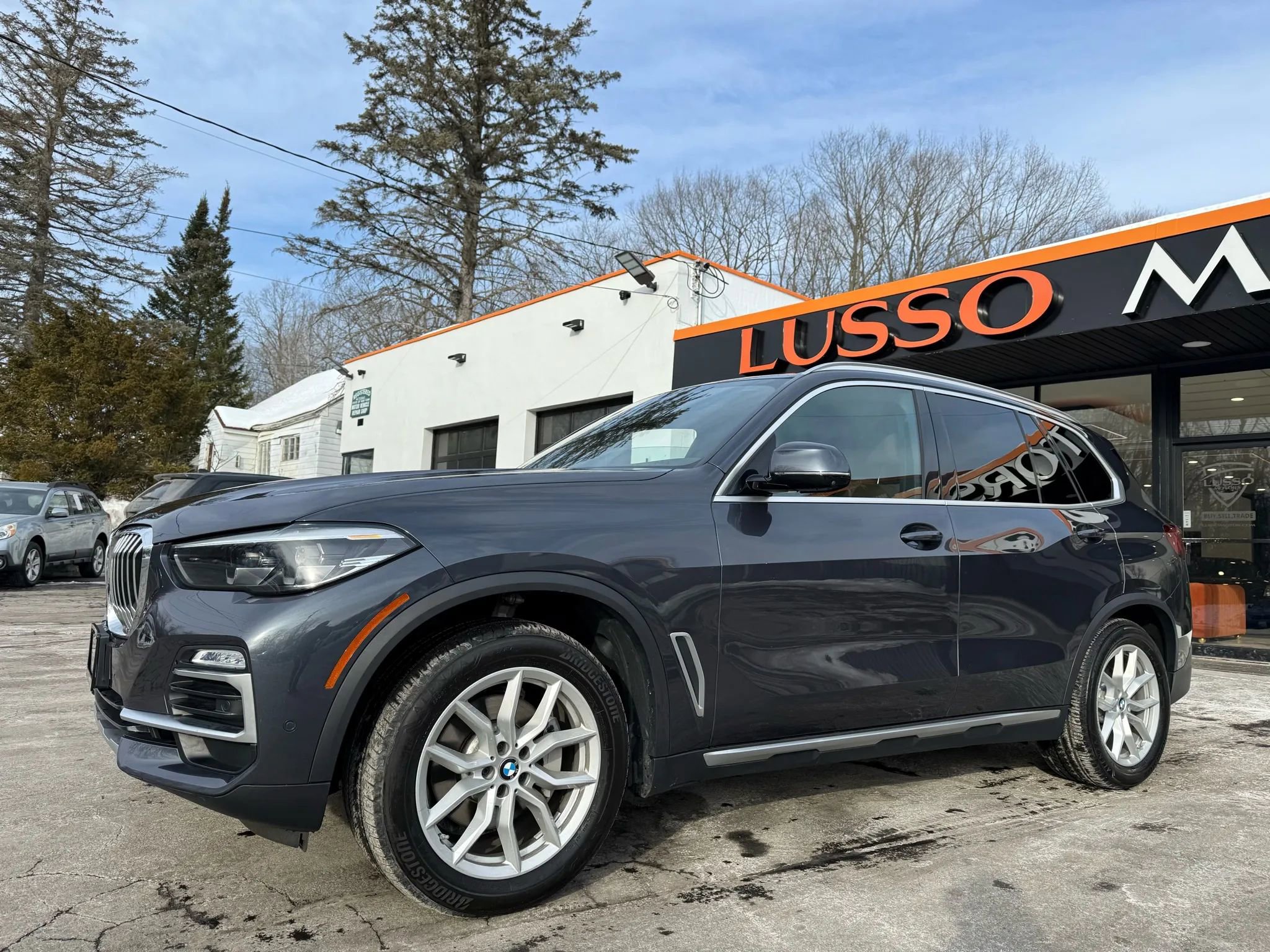 Used 2020 BMW X5 xDrive40i w/ Convenience Package AWD/4WD image 3