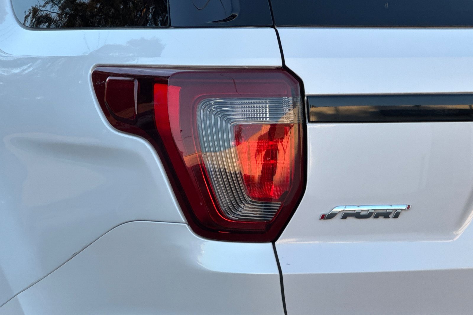 Used 2017 Ford Explorer Sport w/ Equipment Group 401A image 13