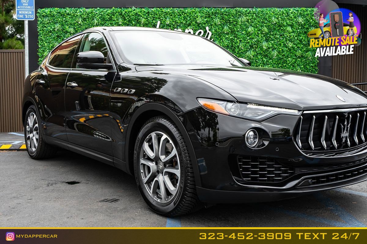 Used 2017 Maserati Levante AWD/4WD image 4