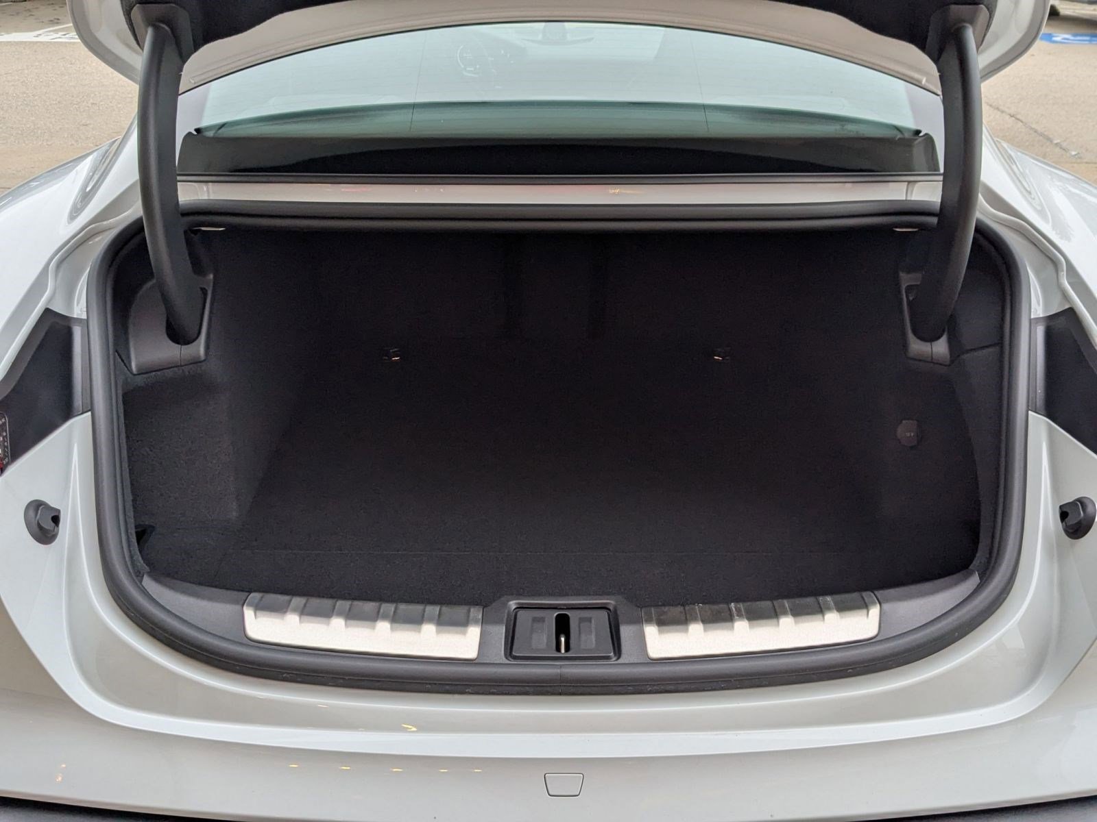 Used 2025 Porsche Taycan 4S image 21