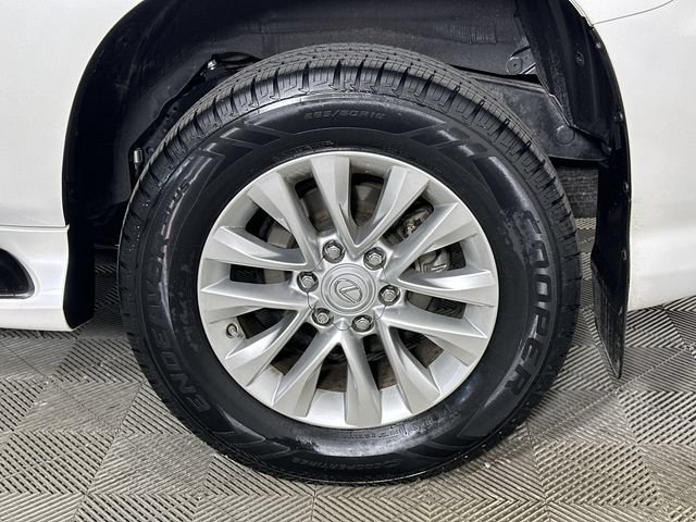 Used 2018 Lexus GX 460 Premium w/ Premium Package AWD/4WD image 34