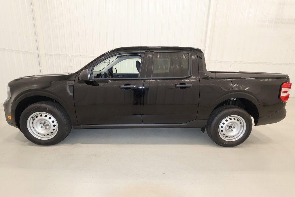 New 2025 Ford Maverick XL image 5