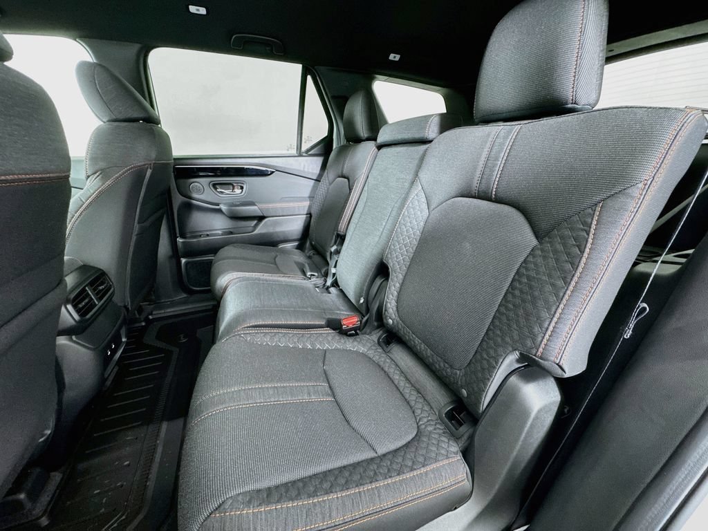 New 2026 Honda Pilot Sport image 33