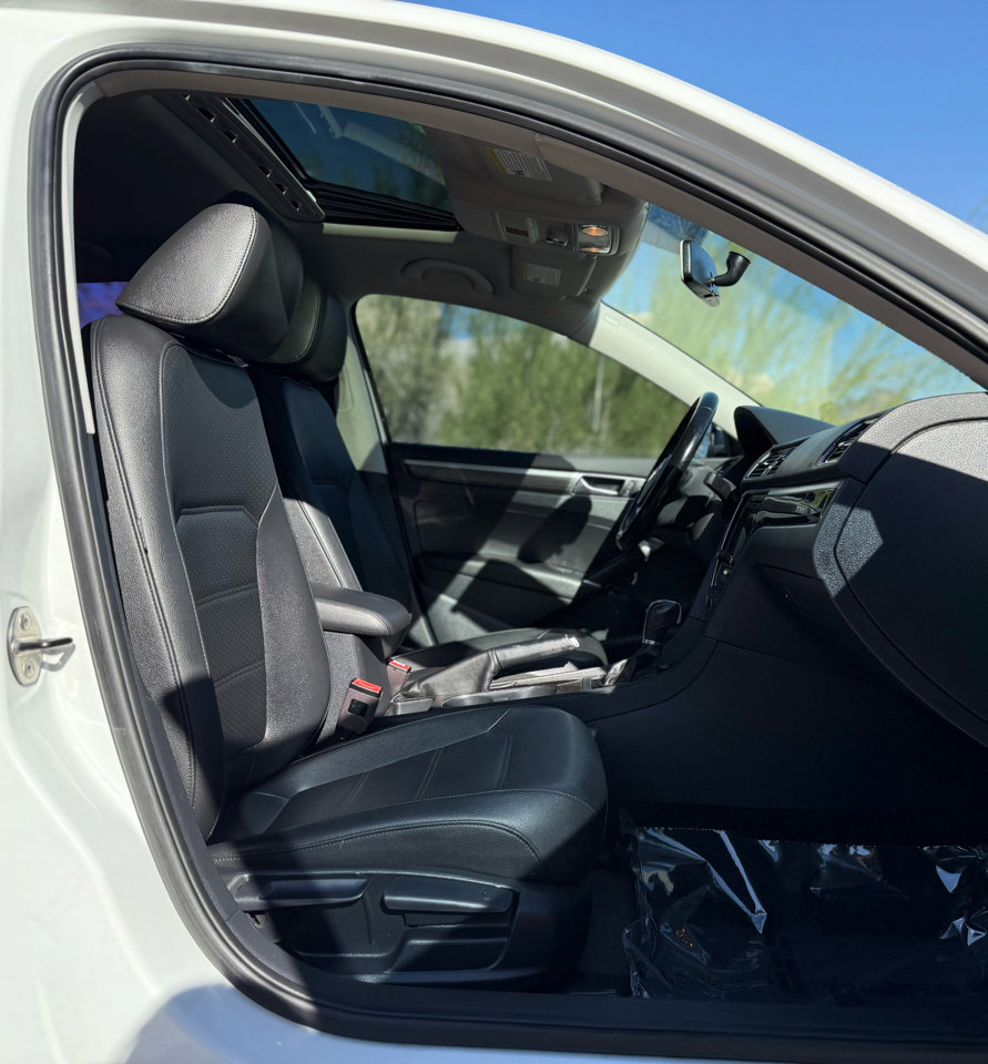 Used 2017 Volkswagen Passat 1.8T SE image 13