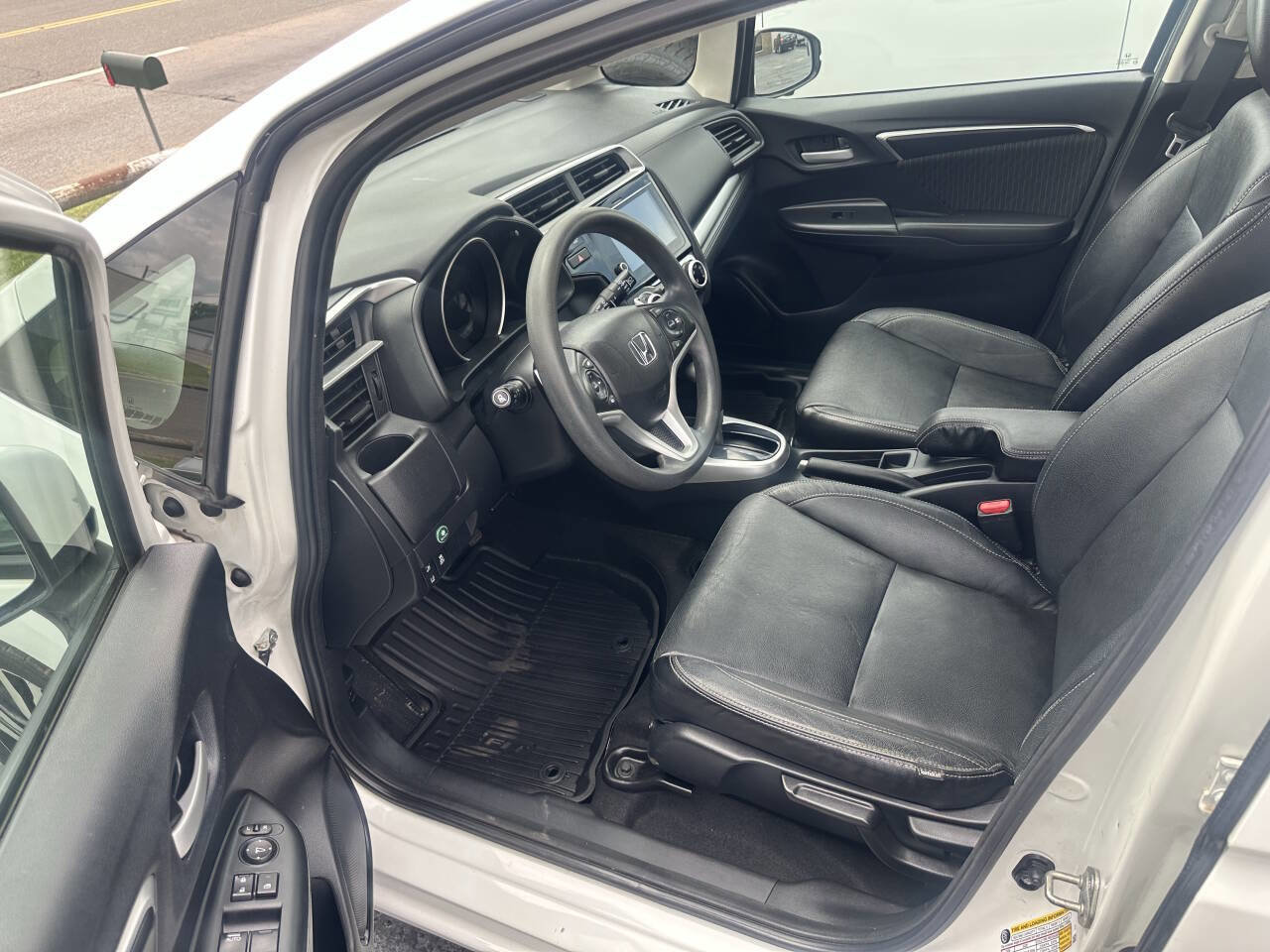 Used 2019 Honda Fit EX image 12