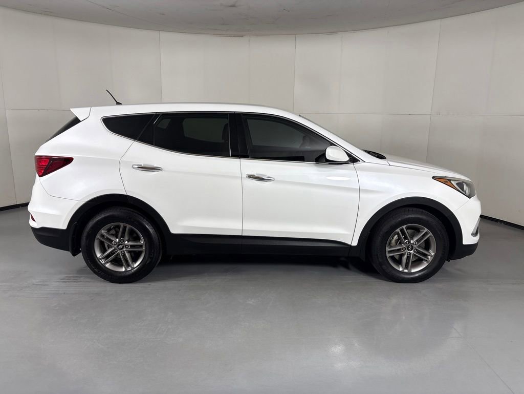 Used 2018 Hyundai Santa Fe Sport FWD image 4