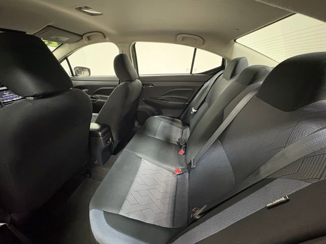 Used 2023 Nissan Versa SV image 19