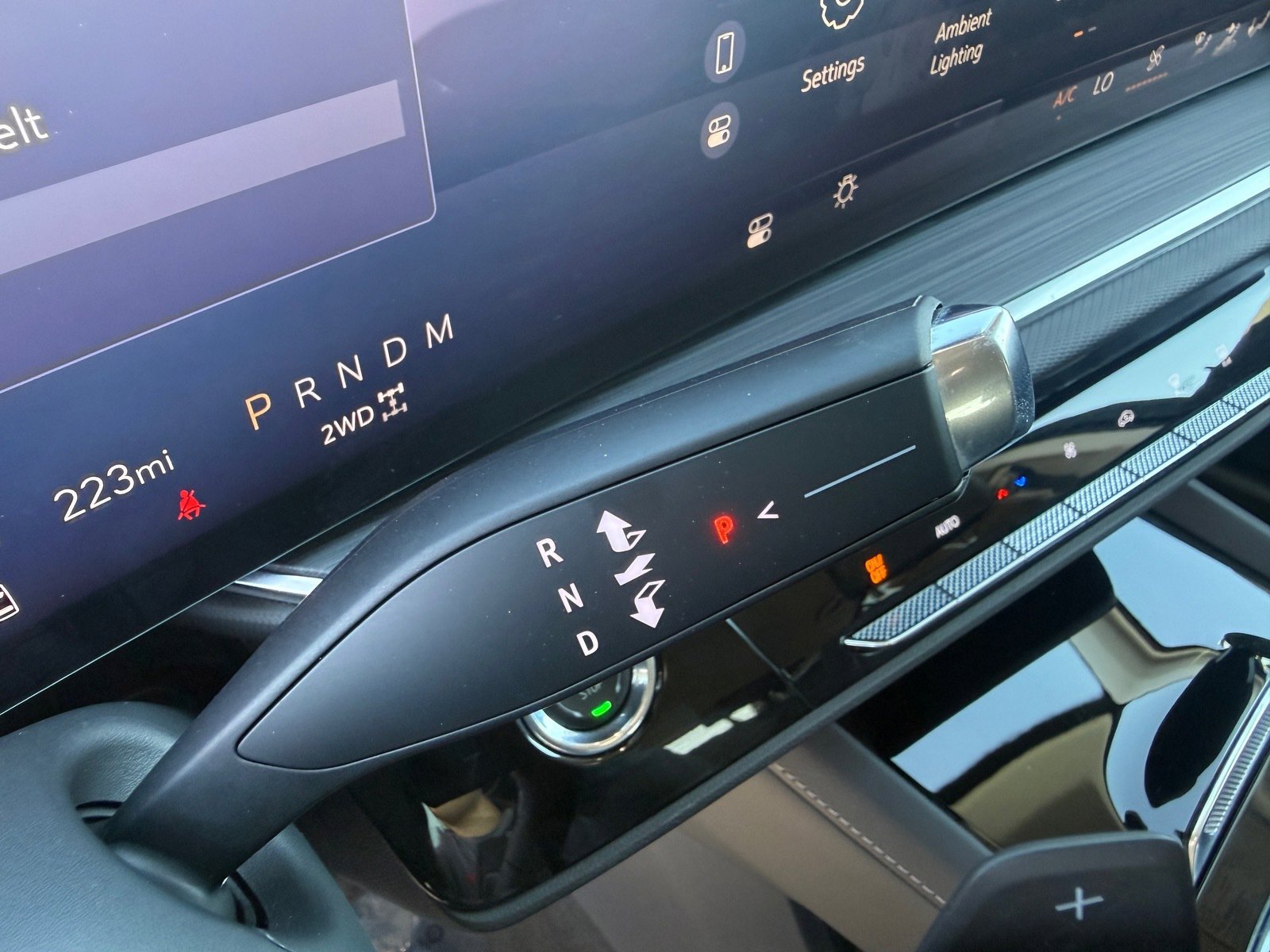 Used 2025 Buick Envision Preferred image 21