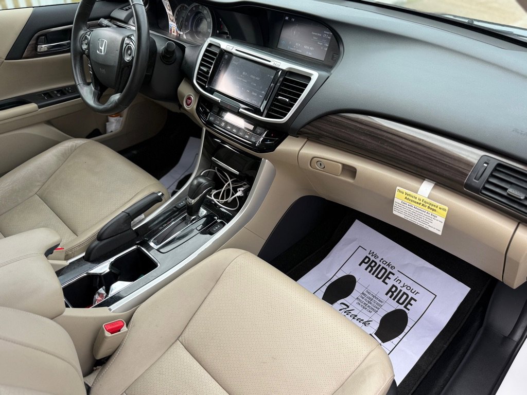 Used 2016 Honda Accord EX-L image 14